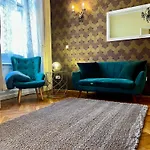 N38 By Small Apartament