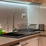 N38 By Small Apartment *