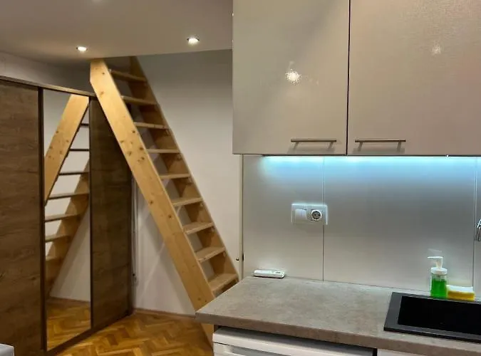 N38 By Small Daire *